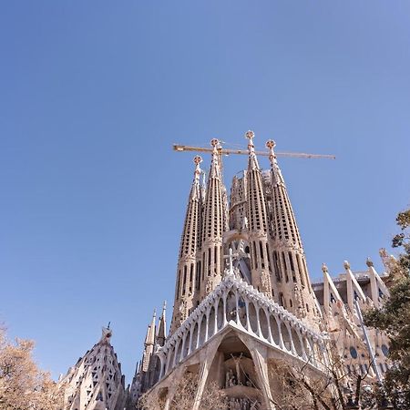 Sweett - Pare Lainez Apartment Barcelona Luaran gambar