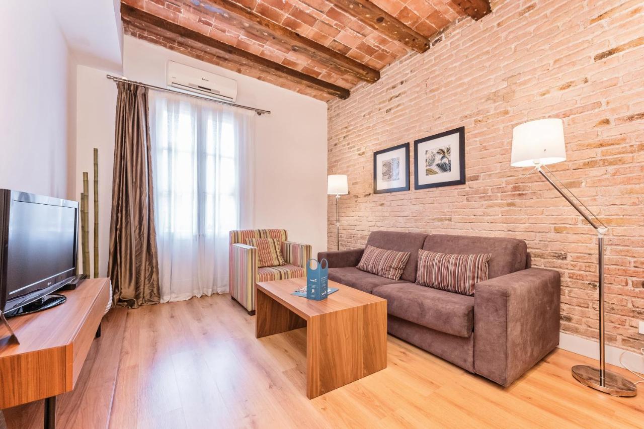 Sweett - Pare Lainez Apartment Barcelona Luaran gambar